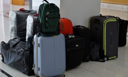 Rozměry příručního zavazadla do letadla 2019 – tabulka všech aerolinek