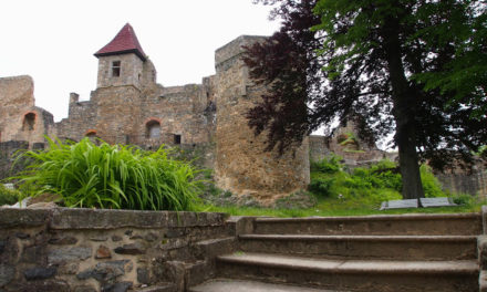Zřícenina hradu Klenová