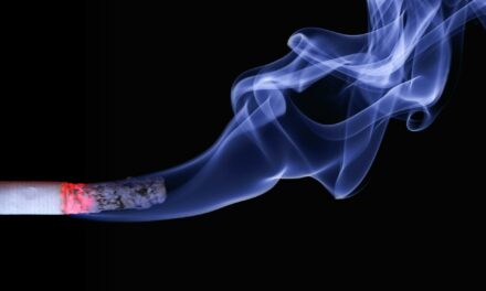 Věděli jste, že popel z cigaret může být skvělý pomocník?